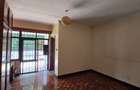 5 Bed House with En Suite in Runda - 12