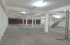 25,000 ft² Warehouse with Parking in Industrial Area - 3