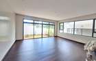 5 Bed Townhouse with En Suite at Lavington Green - 13