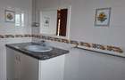 5 Bed House with En Suite at Benin Dr - 19