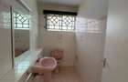 5 Bed House with En Suite in Gigiri - 13
