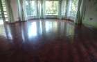 5 Bed Townhouse with En Suite in Kitisuru - 3