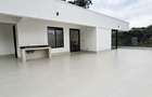 6 Bed Townhouse with En Suite at Peponi Rd - 11