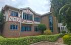 5 Bed House with En Suite at Benin Dr - 1