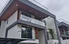 6 Bed Villa with En Suite in Lavington - 2