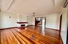 5 Bed Villa with En Suite at Westlands - 4