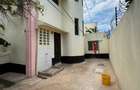 4 Bed Villa with En Suite at Beach Road - 2