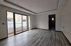 6 Bed Townhouse with En Suite in Lavington - 8