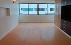 4 Bed Apartment with En Suite at Hatheru Road - 8