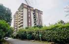 4 Bed Apartment with En Suite at 2026-535 - 40