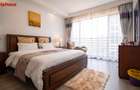 3 Bed Apartment with En Suite in Riverside - 13