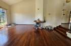5 Bed House with En Suite in Runda - 2