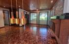5 Bed House with Garden in Rosslyn - 5