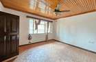 5 Bed House with En Suite in Runda - 9