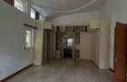 4 Bed Townhouse with En Suite at Riverside Drive - 9