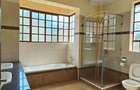 4 Bed Townhouse with En Suite in Rosslyn - 5