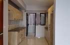 3 Bed Apartment with En Suite at 13 Schoollane - 2
