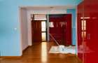 5 Bed Townhouse with En Suite in Lavington - 10