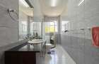 2 Bed Apartment in Parklands - 12