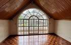 5 Bed Townhouse with En Suite in Lavington - 2