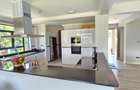 4 Bed Villa with En Suite at Five-Star Paradise - 11
