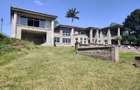 5 Bed House with En Suite in Runda - 1