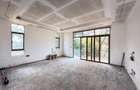 5 Bed Townhouse with En Suite at Lavington - 15