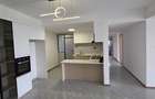 Serviced 3 Bed Apartment with En Suite at Riverside - 7