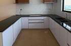 4 Bed Apartment with En Suite at Hatheru Road - 4