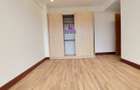 4 Bed Apartment with En Suite at City Park Drive - 13