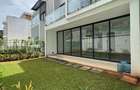 5 Bed Townhouse with En Suite in Lavington - 20