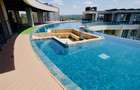 4 Bed Apartment with En Suite at 2026-382 4 Bed - 6