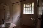 3 Bed House with En Suite at Windridge - 14