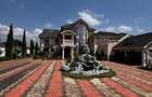 6 Bed House with En Suite in Runda - 1