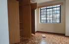 4 Bed Townhouse with En Suite in Kitisuru - 9
