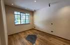 4 Bed Townhouse with En Suite in General Mathenge - 20