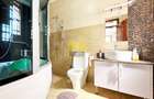4 Bed Apartment with Parking in Parklands - 9