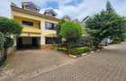 5 Bed Townhouse with En Suite at Lavington - 9
