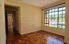3 Bed Apartment with En Suite at Riverside Drive - 11
