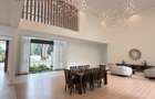 6 Bed Villa with En Suite at Lavington - 8