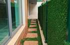 5 Bed Townhouse with En Suite at Lavington - 8