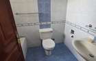 4 Bed Townhouse with En Suite at Rosslyn Garden - 16