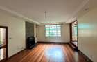 5 Bed Townhouse with En Suite in Lavington - 9