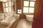 3 Bed Apartment with En Suite in Riverside - 18