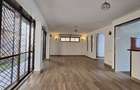 5 Bed Townhouse with En Suite at Convent Drive - 14