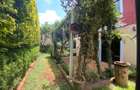5 Bed Townhouse with En Suite in Lavington - 2