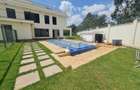 6 Bed House with En Suite at Loresho - 3