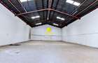 5,000 ft² Warehouse with Fibre Internet in Industrial Area - 4