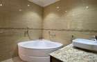 4 Bed Villa with En Suite in Kyuna - 14