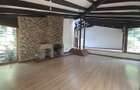 4 Bed House with En Suite in Lake View - 2